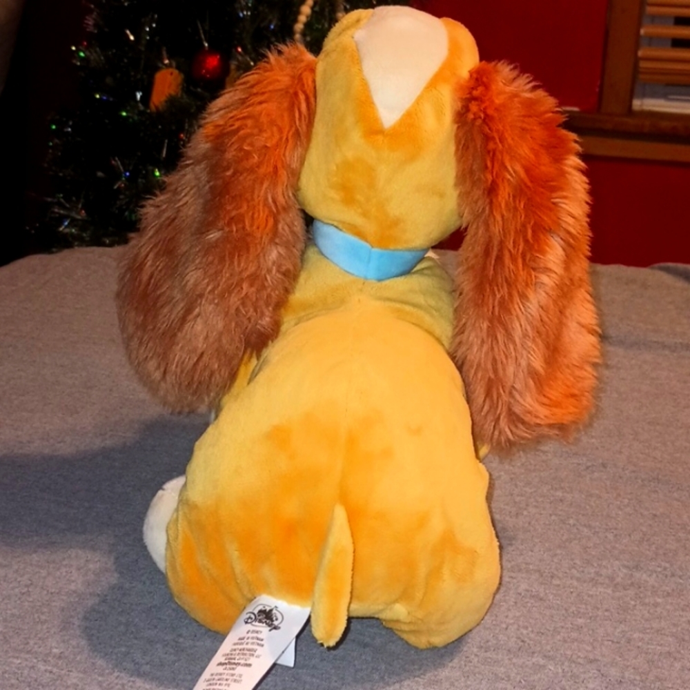 Disney Store lady from the Lady and the Tramp plushie - Picture 3 of 9
